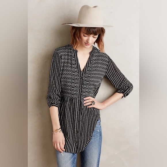 Anthropologie Maeve Calia Black & White Printed Buttondown Tunic Top Size 2 - Picture 1 of 12